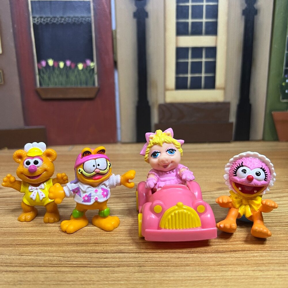 Vintage 1986 McDonald's Muppet Babies Garfield Action Figures Set of 4